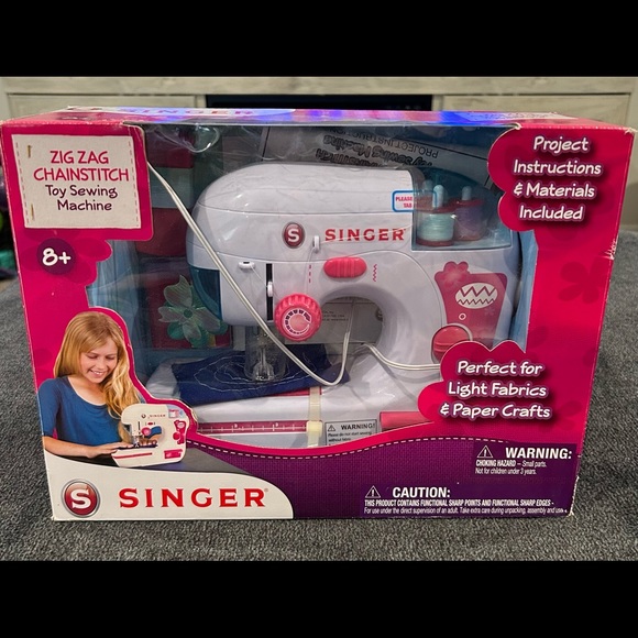 Singer Toys Singer Zig Zag Chainstitch Toy Sewing Machine Poshmark